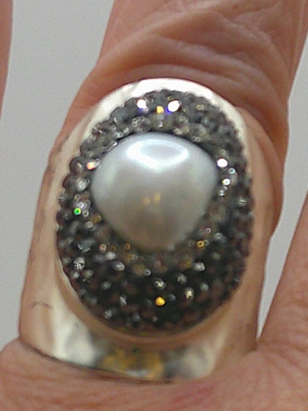 Fashion Ring in Silvertone, and Simulated Pearl Ring